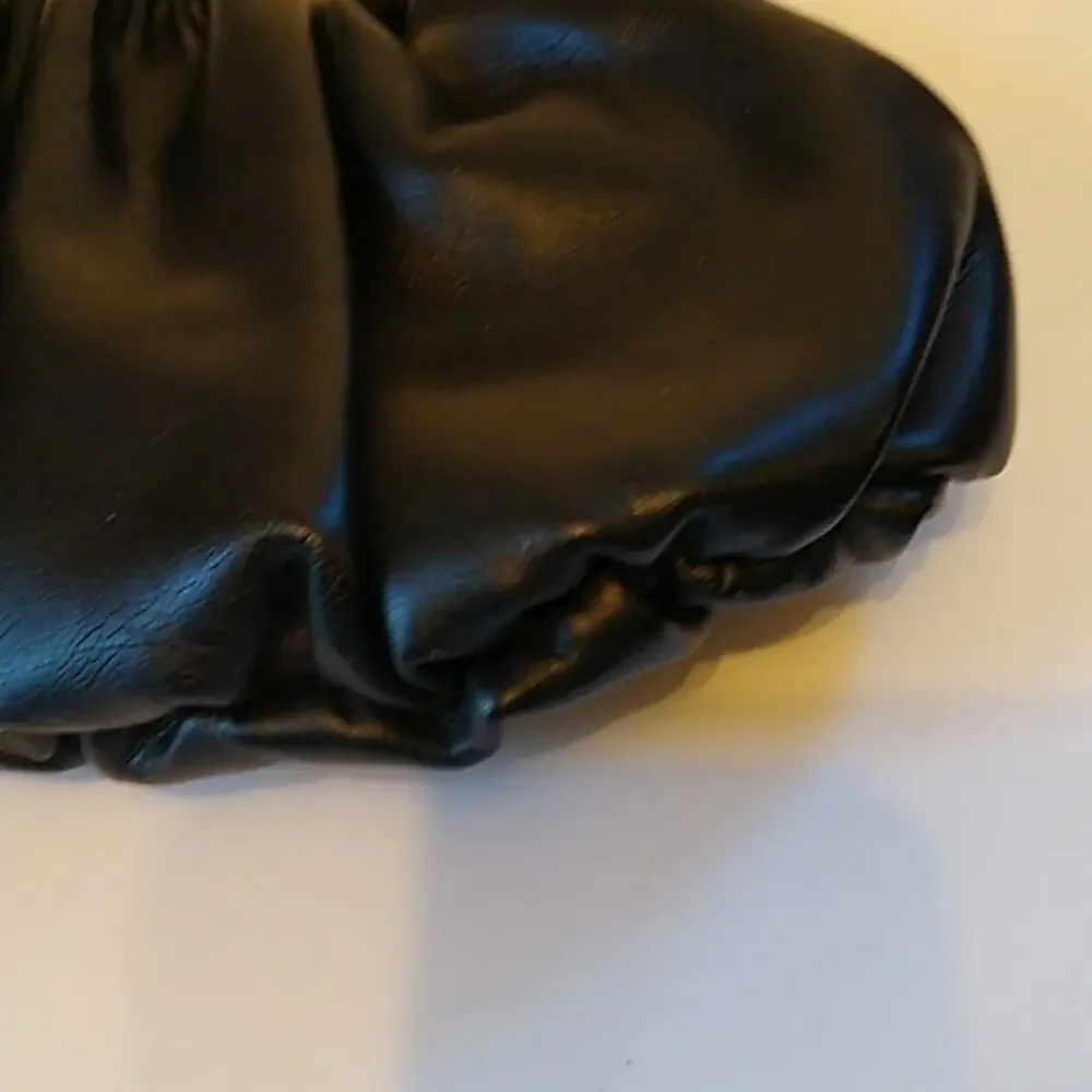 Metro 7 Black Foe Leather Balloon Clutch Purse